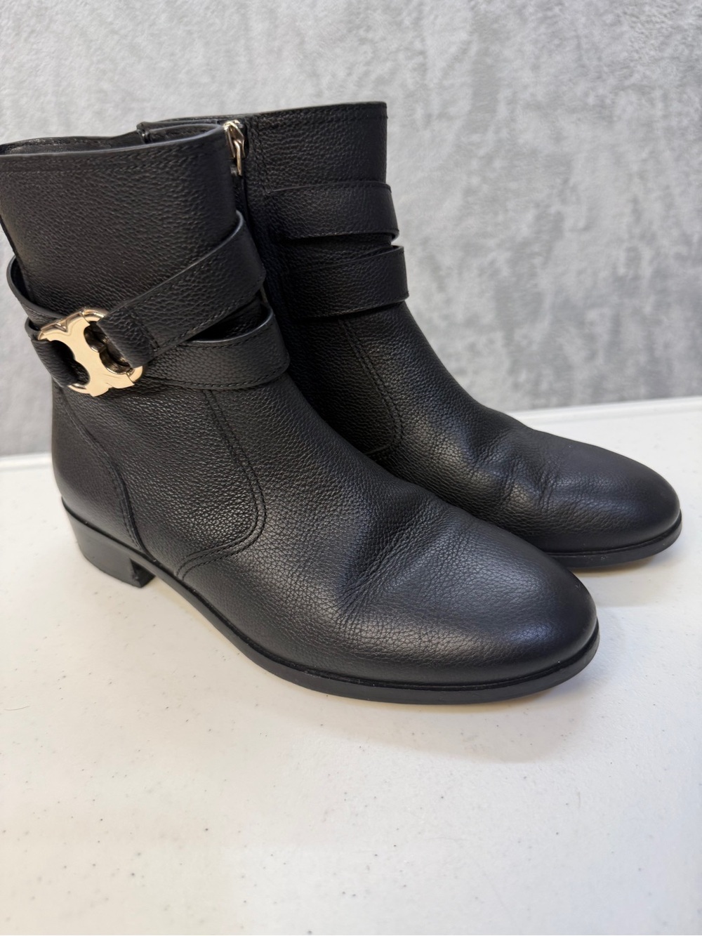 Tory Burch Gemini Link Ankle Boots Size 7 Black Leather Gold